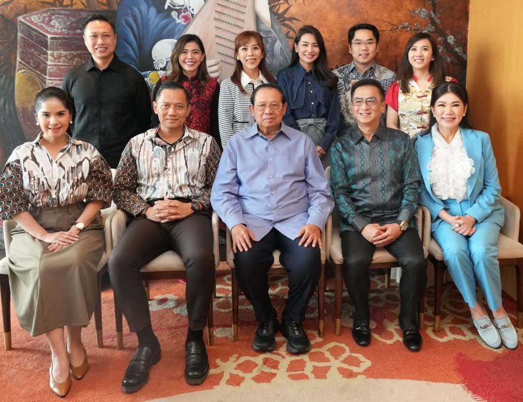 Kental Nuansa Toleransi, SBY, AHY, Merry Riana dan Hermanto Tanoko Rayakan Imlek dan Isra Mi’raj Bersama